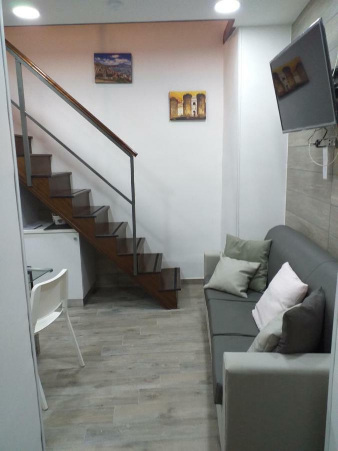 Sasy Jr House Via San Mattia 72 Apartment Napoli Ngoại thất bức ảnh