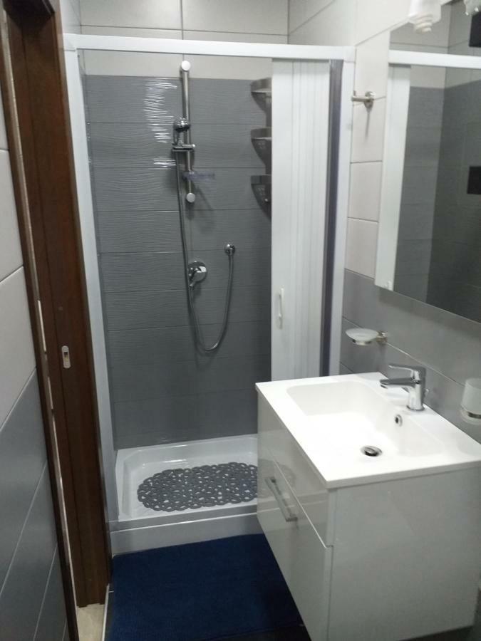 Sasy Jr House Via San Mattia 72 Apartment Napoli Ngoại thất bức ảnh